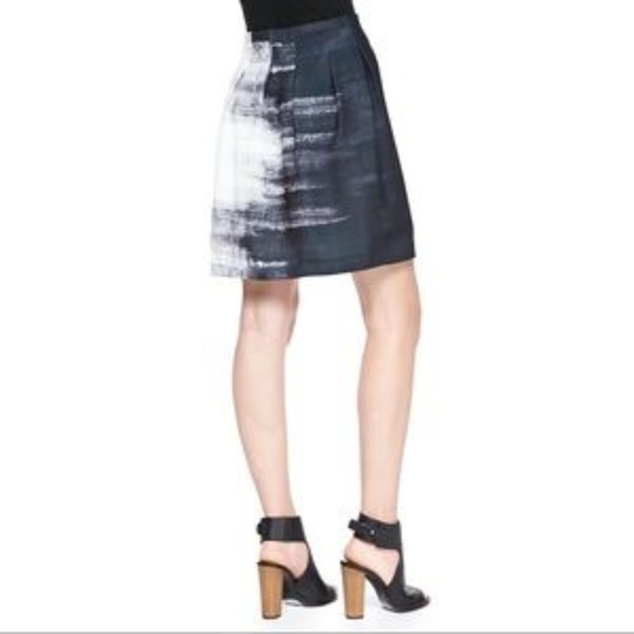 Vince Brushstroke Print Pleated Skirt - Picture 4 of 4